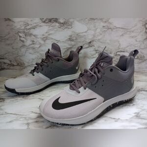 Nike Fly By II Grey/Light Grey Size 10